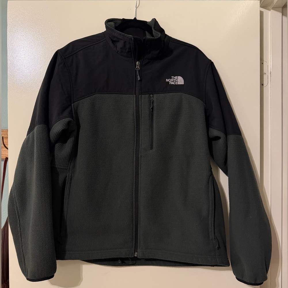 The North Face Men's Black and Gray Fleece Jacket Large
